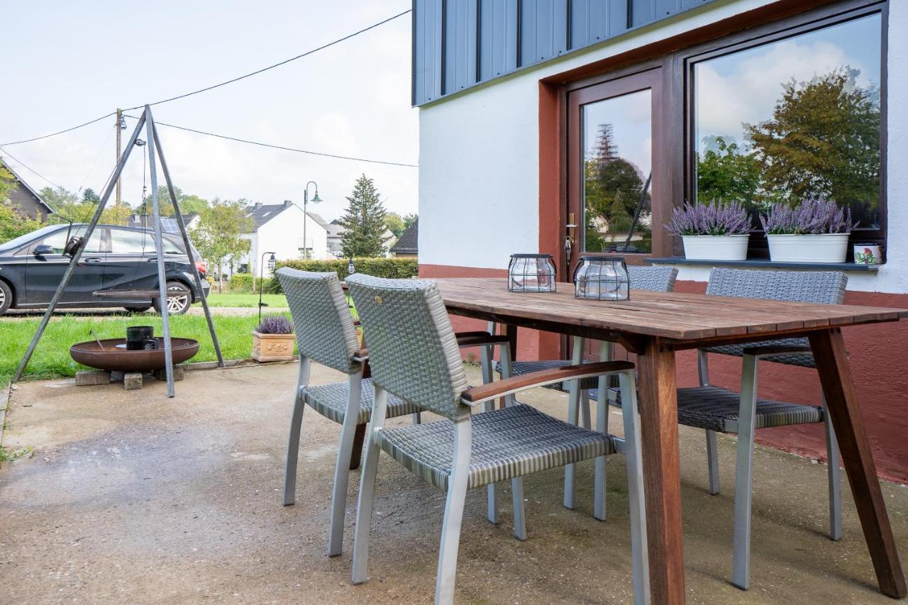 Ferienhaus Schneifel Auw bei Prum Luaran gambar