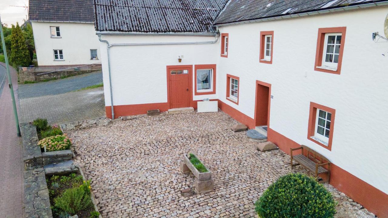 Ferienhaus Schneifel Auw bei Prum Luaran gambar